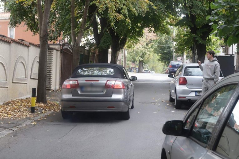 Sergej napustio stan