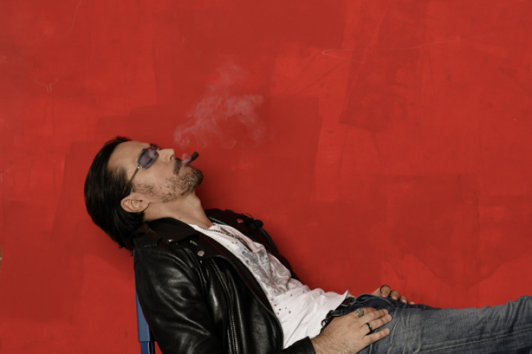 Ekipa mjuzikla "Pogledaj dom svoj anđele"