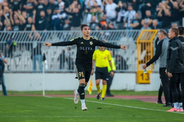 BOMBA IPAK NEĆE DETONIRATI: Brđani odjavili Zvezdinu ponudu - ništa od dolaska na Marakanu!