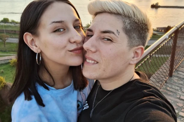 DETE KOJE JE RODILA STEFANI GRUJIĆ JE VEĆ ZBRINUTO! Matora pre rođenja bebe SKOVALA TAJNI PLAN - šok detalji isplivali u javnost!