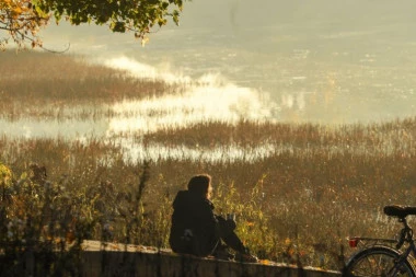 OD SUTRA RASTE TEMPERATURA! Evo kada kiša definitivno prestaje, ipak ćemo malo uživati u sunčanoj jeseni!