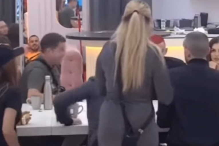 Matea Stanković pogodila Ivana Marinkovića