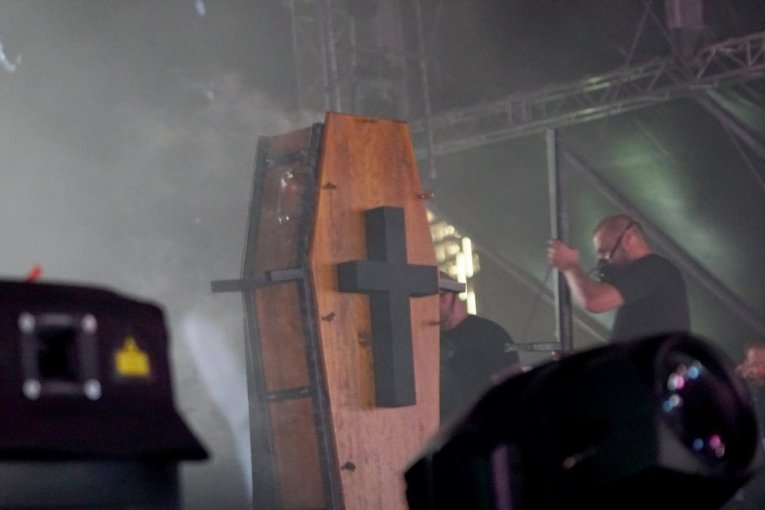 Eminem iskopirao Desingericu