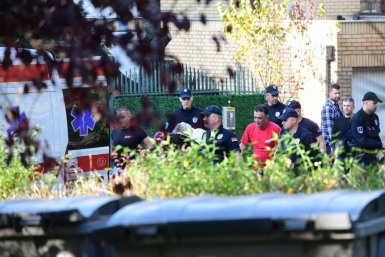 Slike sa lica mesta na Bežanijskoj kosi