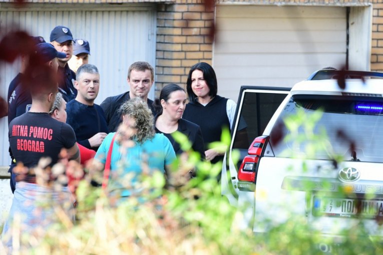 Slike sa lica mesta na Bežanijskoj kosi