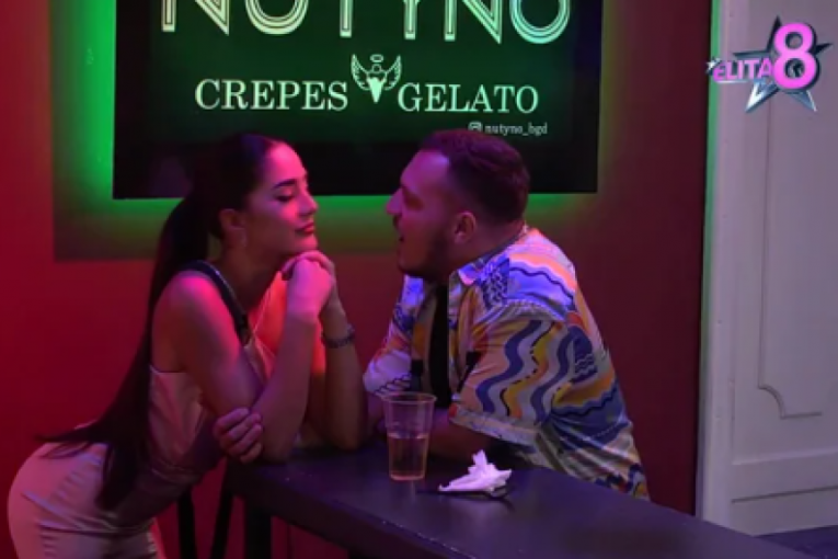 Anđela i Gastoz na žurki