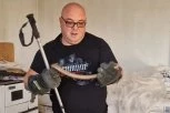 VLADICA IH MOTA KAO KABLOVE: Ruke u ranama, ali ne odustaje (VIDEO)