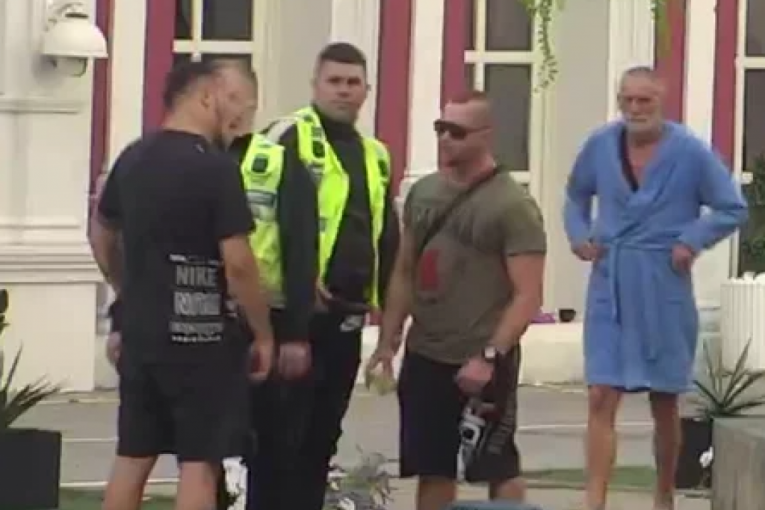 Gastoz i Božo Franić svadja obezbedjenje Elita 8 sukob Zadruga