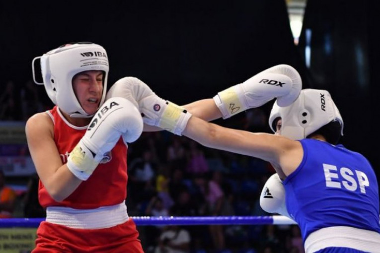 Mlada Nikolina donela Srbiji bronzano odličje na SP u Budvi