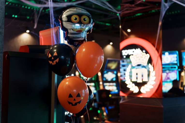 Halloween žurka u MaxBet premium lokalu u Kolarčevoj