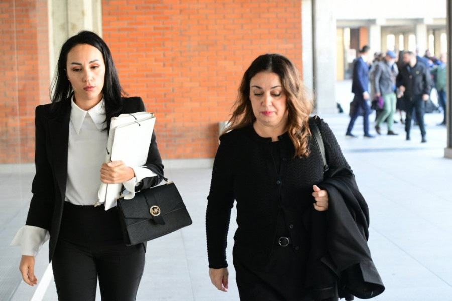 Miljana kecmanović sa advokaticom Marinom Iveljom