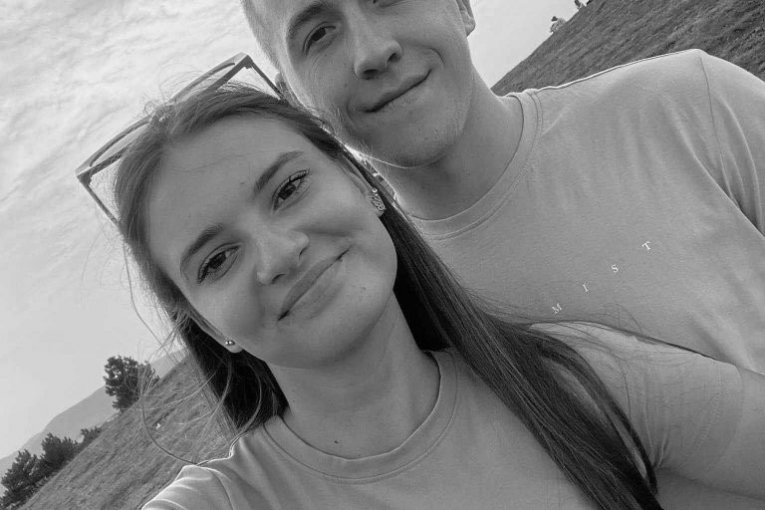 Anđela Ruman sa dečkom Milošem