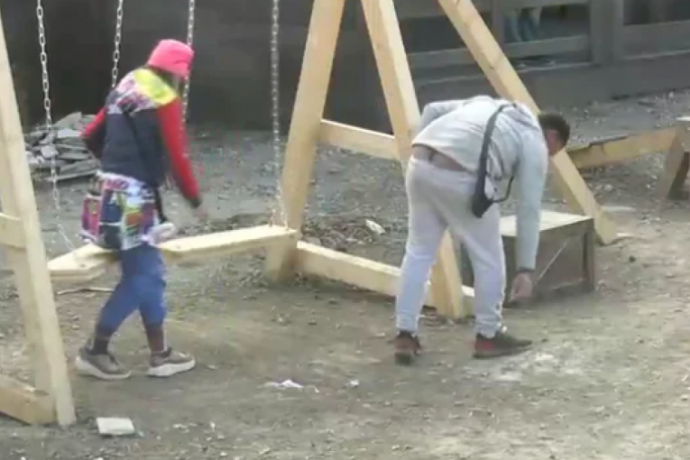 Peca Lazić pao Farma 8