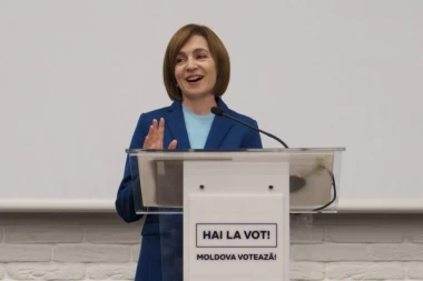SANDU PROGLASILA POBEDU, OPOZICIJA POZVALA NA PROTESTE! Tvrde da su izbori pokradeni lažnim glasovima iz EU