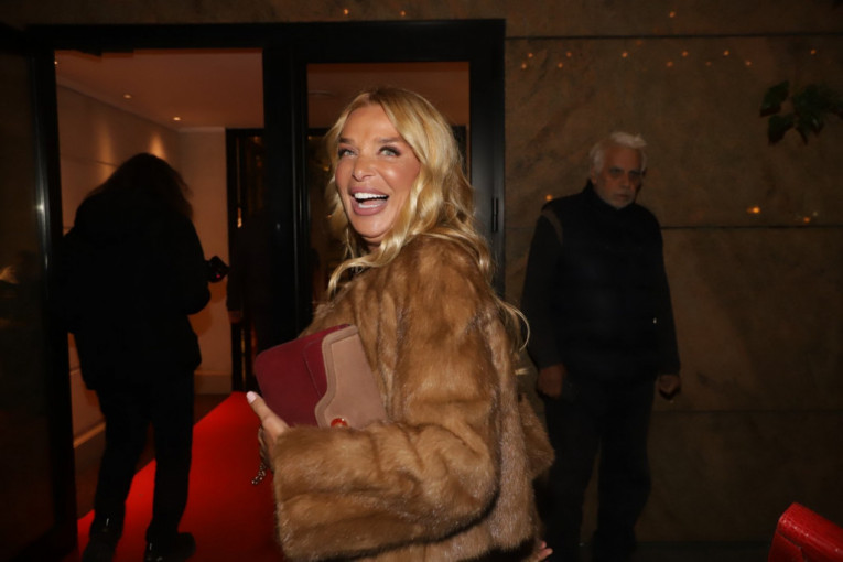 Punoletstvo Janine ćerke