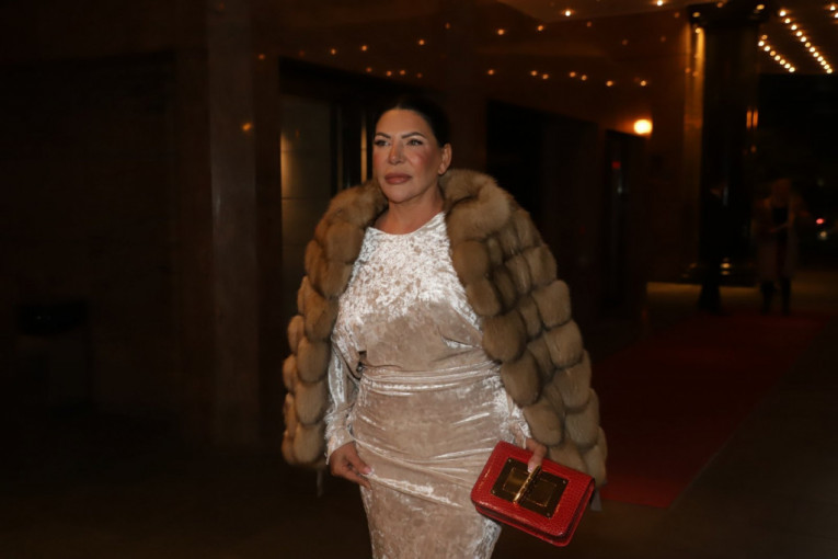 Punoletstvo Janine ćerke