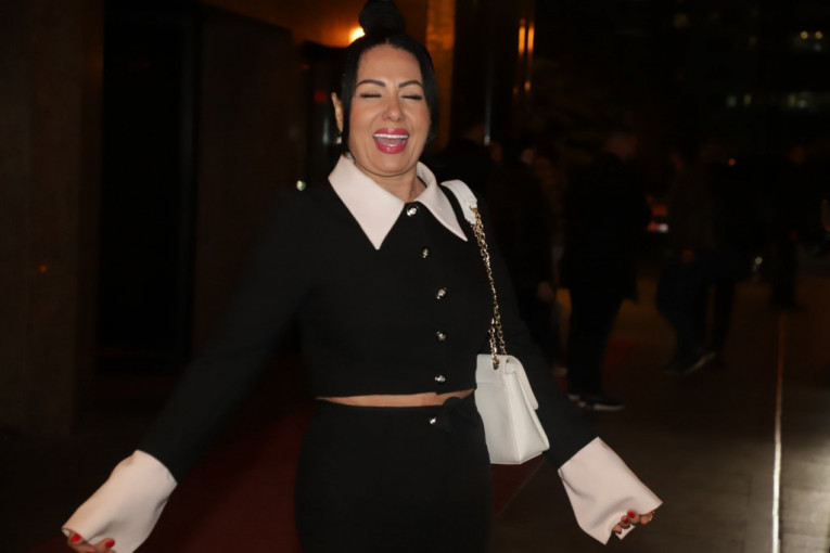 Punoletstvo Janine ćerke