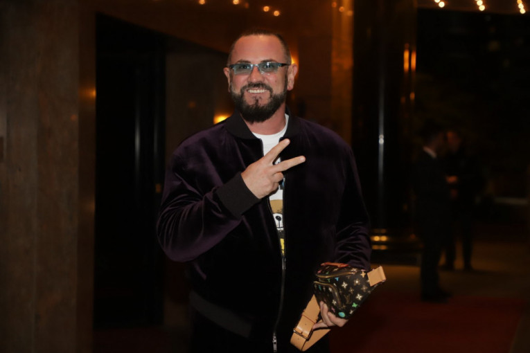 Punoletstvo Janine ćerke