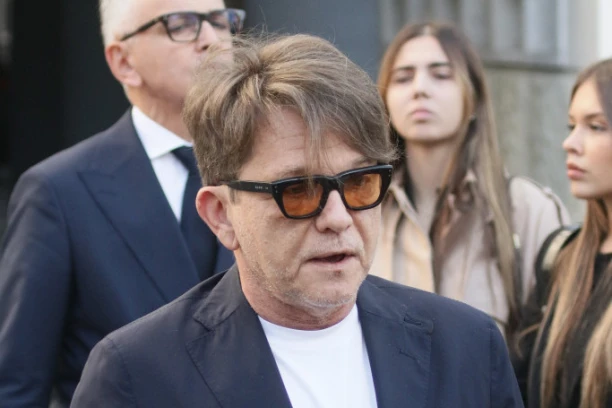 DRAGANA BJELOGRLIĆA ZAUSTAVILA POLICIJA NA PANČEVAČKOM PUTU! Ovo je razlog!