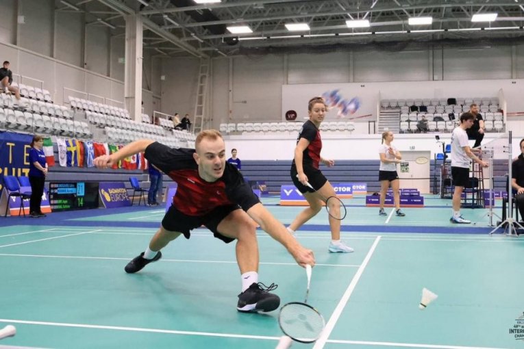 Anđela Vitman i Mihajlo Tomić su osvojili zlato za Srbiju na 49. VICTOR FZ FORZA Hungarian International Championships