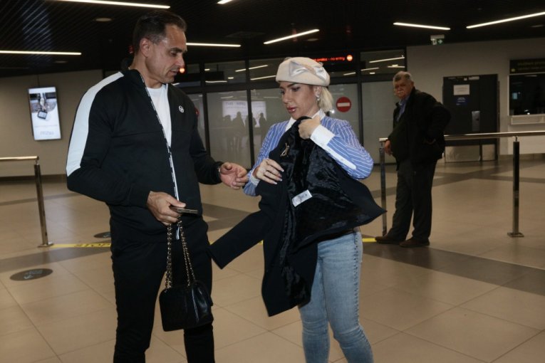 Jovana i Dragan se vratili u Srbiju