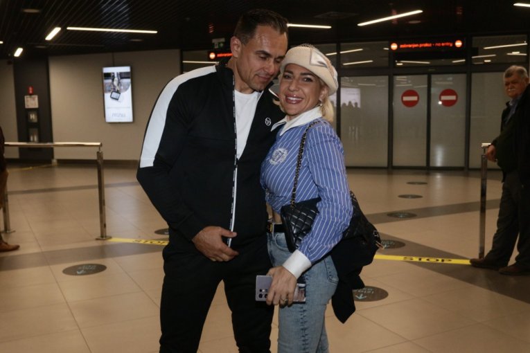 Jovana i Dragan se vratili u Srbiju