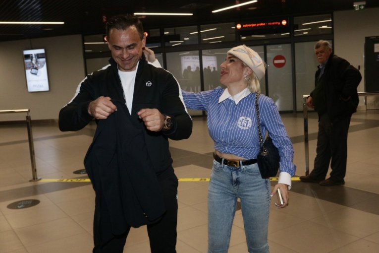 Jovana i Dragan se vratili u Srbiju