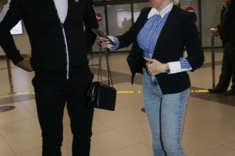 Jovana i Dragan se vratili u Srbiju