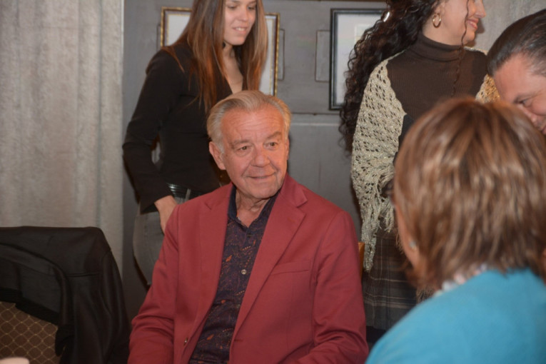 Ekipa serije "Ljubav u tišini"