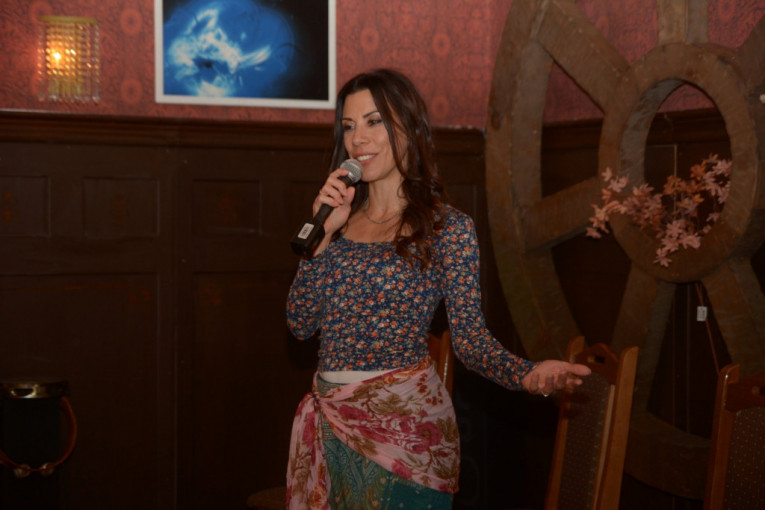 Ekipa serije "Ljubav u tišini"