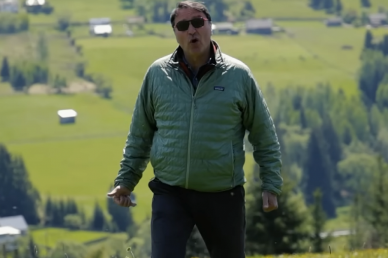 Jovan Memedović Sasvim prirodno