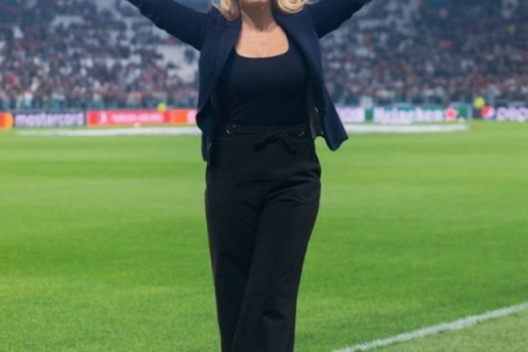 Ambre je poznata u svetu sporta kao navijačica kluba iz francuske prestonice