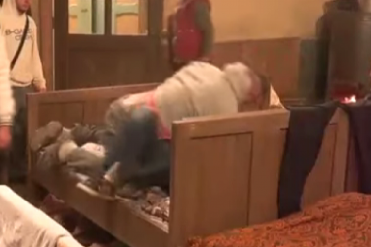 Kristijan Golubović i Peca Lazić tuča Farma 8