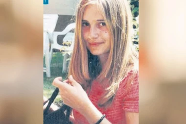 SREDNJOŠKOLKA ALEKSANDRA PETROVIĆ UBIJENA SA 25 UDARACA U GLAVU! Nepoznati ubica joj odneo čarape, ostavio telo u lokvi krvi!