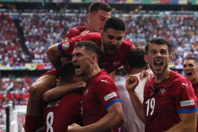 OVAKO PADA ALBANIJA! PIKSI, SAMO PREPIŠI: On zna recept za veliku pobedu