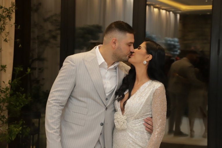 Ljuba Perućica i Katarina Kolozeus