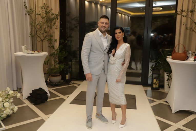 Ljuba Perućica i Katarina Kolozeus