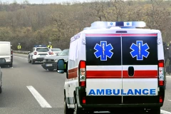 PRVI SNIMCI STRAVIČNE SAOBRAĆAJKE KOD RUME! Ford razneo automobil - JURIO SUPROTNIM SMEROM 130 NA SAT! (FOTO, VIDEO)