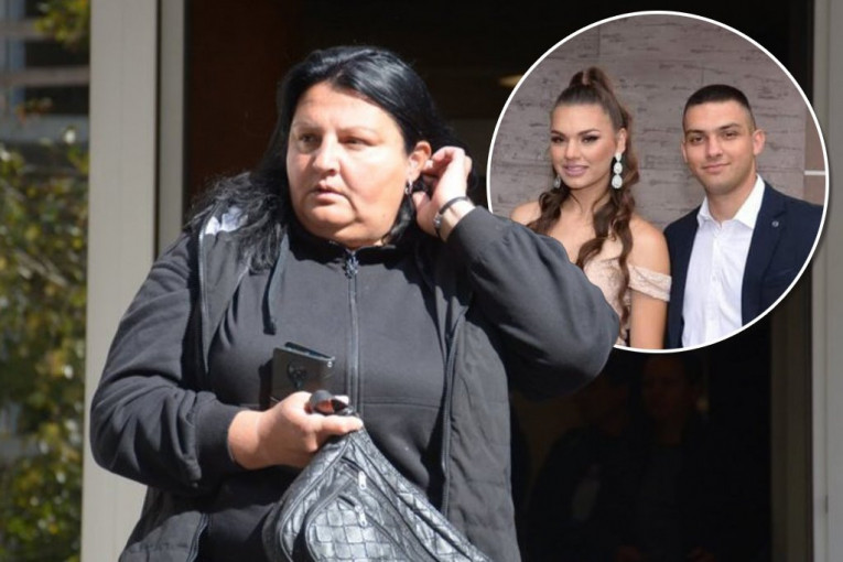 ST/Tamara Plavšić, Društvene mreže