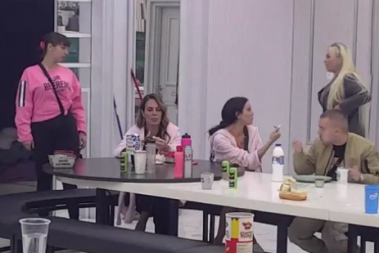 Matea Stanković i Miljana Kulić