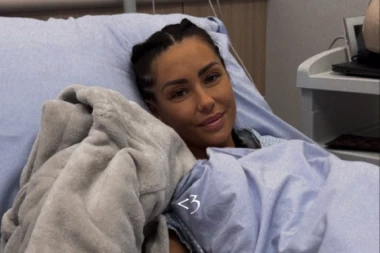 TRUDNA ALEKSANDRA BURSAĆ PRIKOVANA ZA KREVET! Zabrinula fanove - ne oseća miris i ukus! (FOTO)