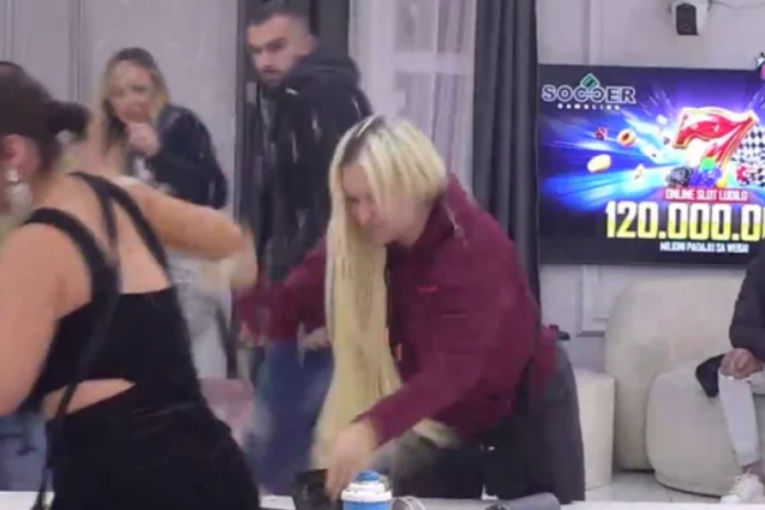 Miljana Kulić i Matea Stanković