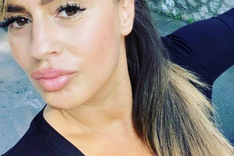 Majka Ksenije Knežević, Nina