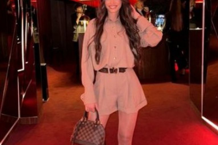 Prelepa Đina je tajna njegovog uspeha