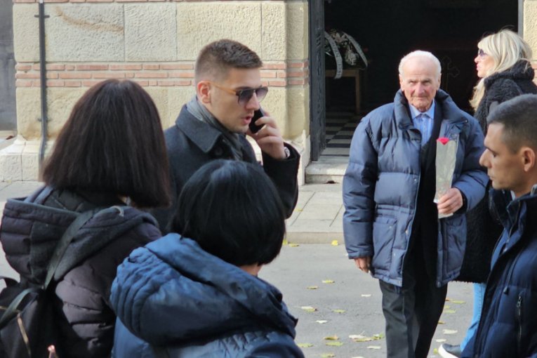 Sahrana majke Željka Mitrovića