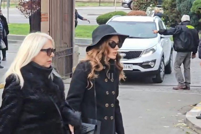 Hani i Sandra Mitrović