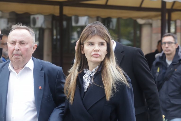 Sahrana majke Željka Mitrovića