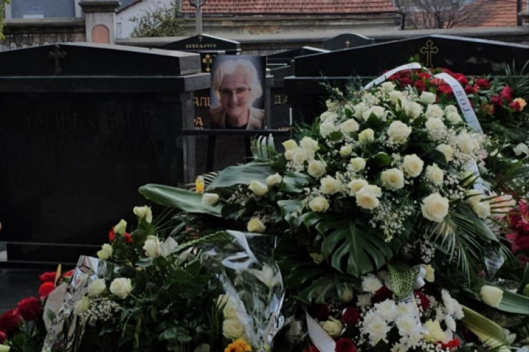 Grobno mesto Milenije Mitrović