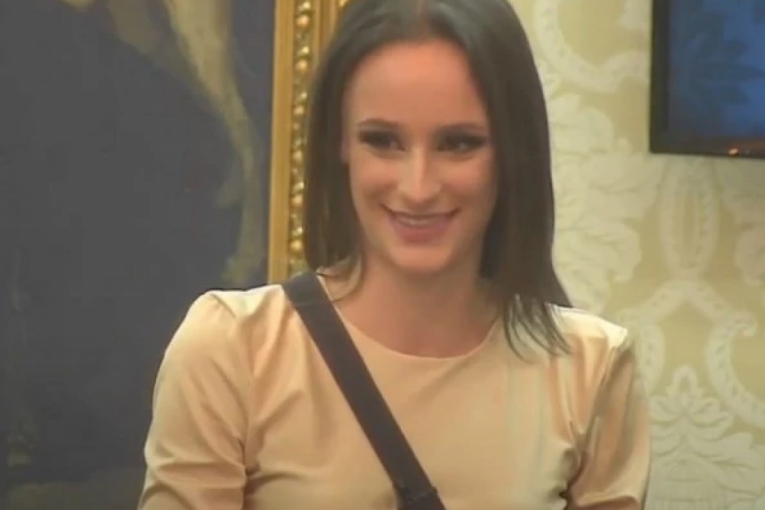 Teodora Delić pre operacija