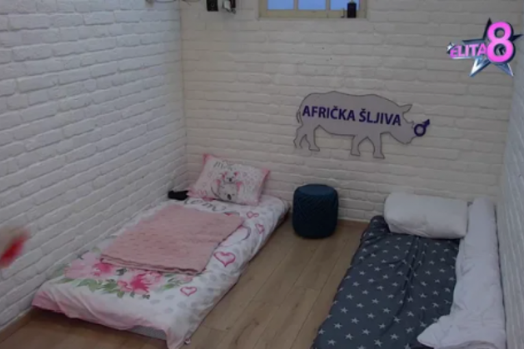 Jelena ispolivala krevete Aleks i Ivanu